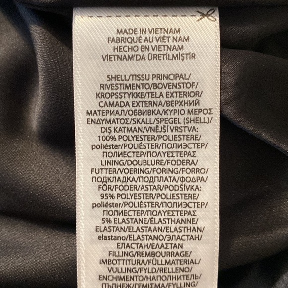 Lauren Ralph Lauren Black Plus Size Satin Puffer Jacket 2X NWT - Picture 7 of 16